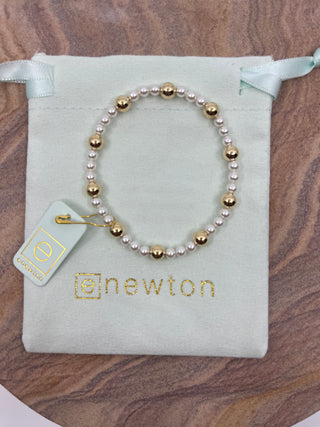 E Newton Pearl Sincerity Pattern 4mm Bead Bracelet - 6mm Gold