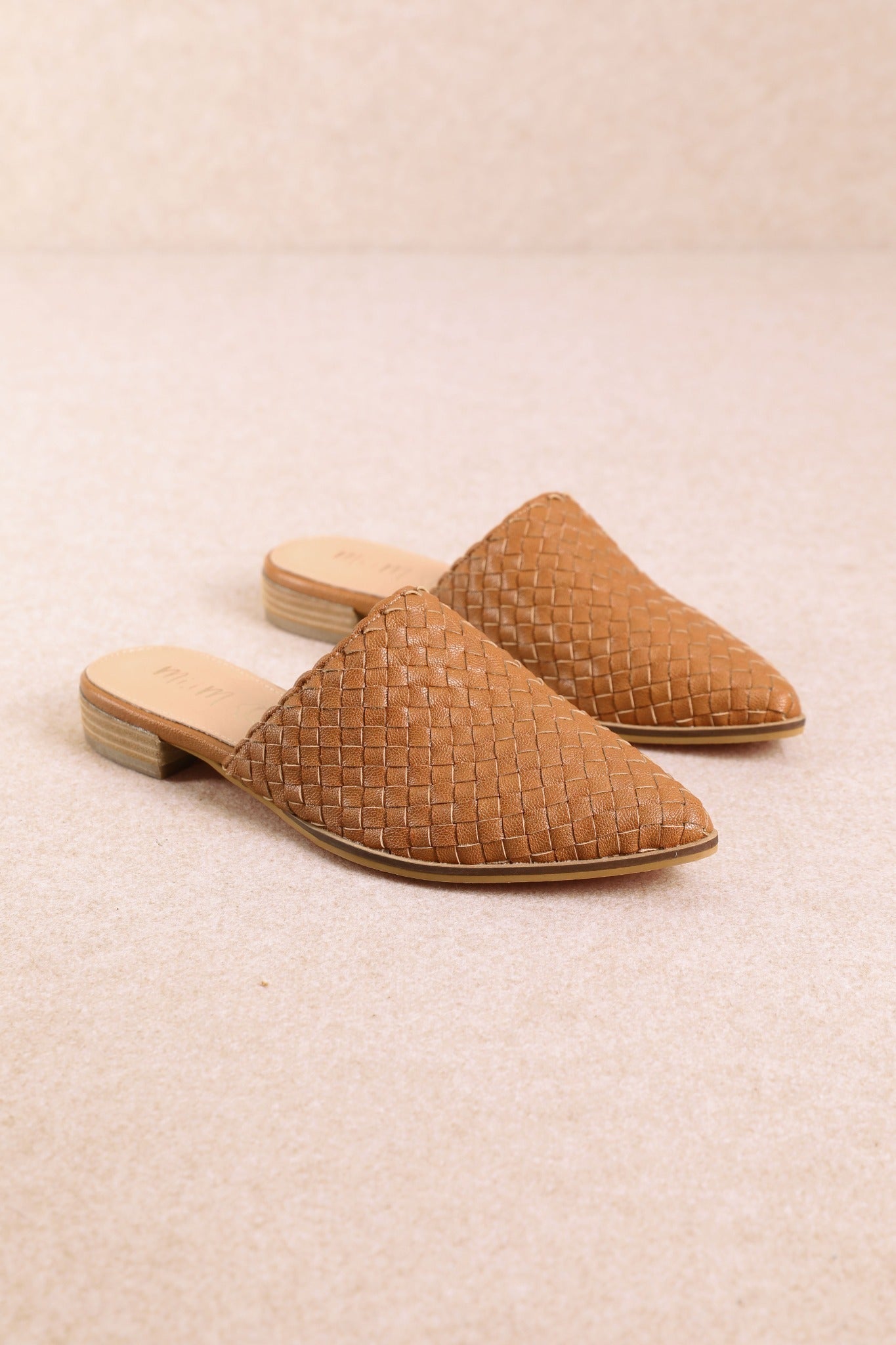 Alice Slip on Flats - Elk + Elm