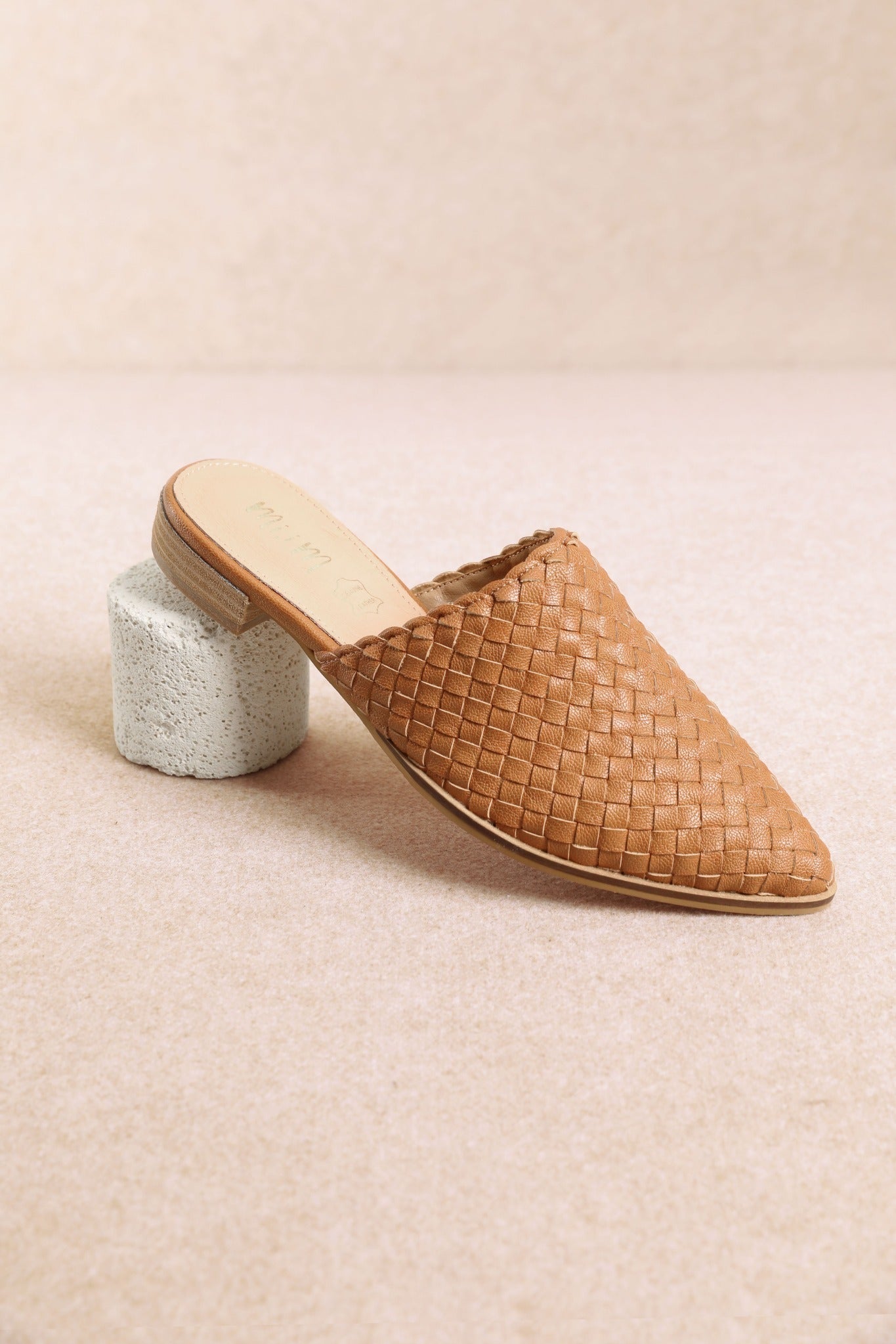 Alice Slip on Flats - Elk + Elm