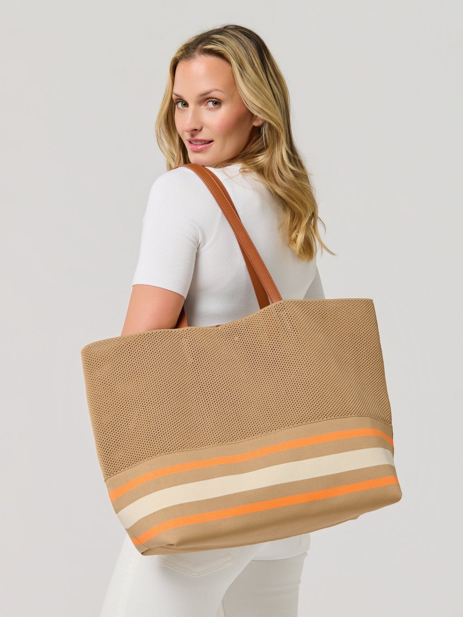 Aria Tote - Tan - Elk + Elm