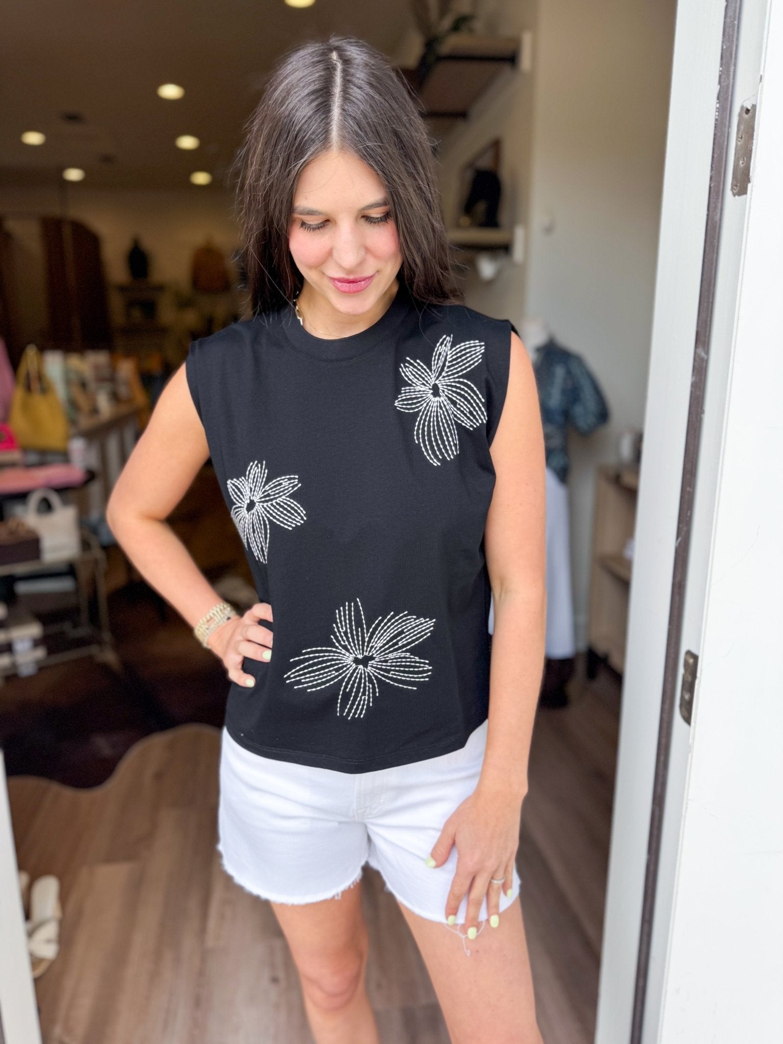 Black Dahlia Sleeveless Tee - Elk + Elm