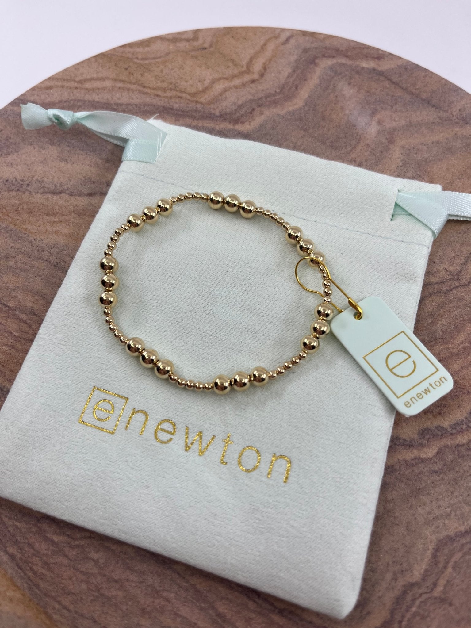 E Newton Gold Joy Pattern bracelet - Elk + Elm