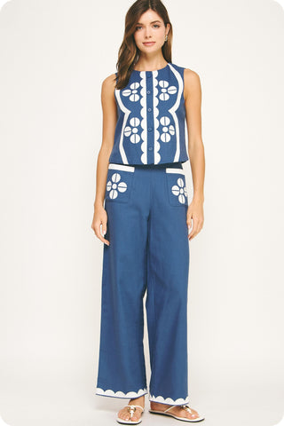Contrast Embroidered Vest