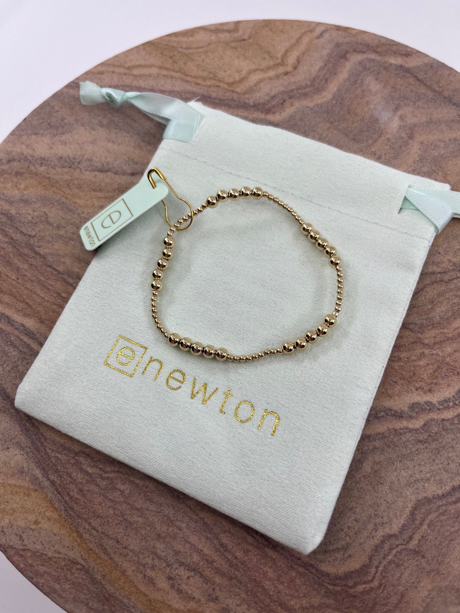 eNewton Blissful Pattern Bracelet Gold - Elk + Elm