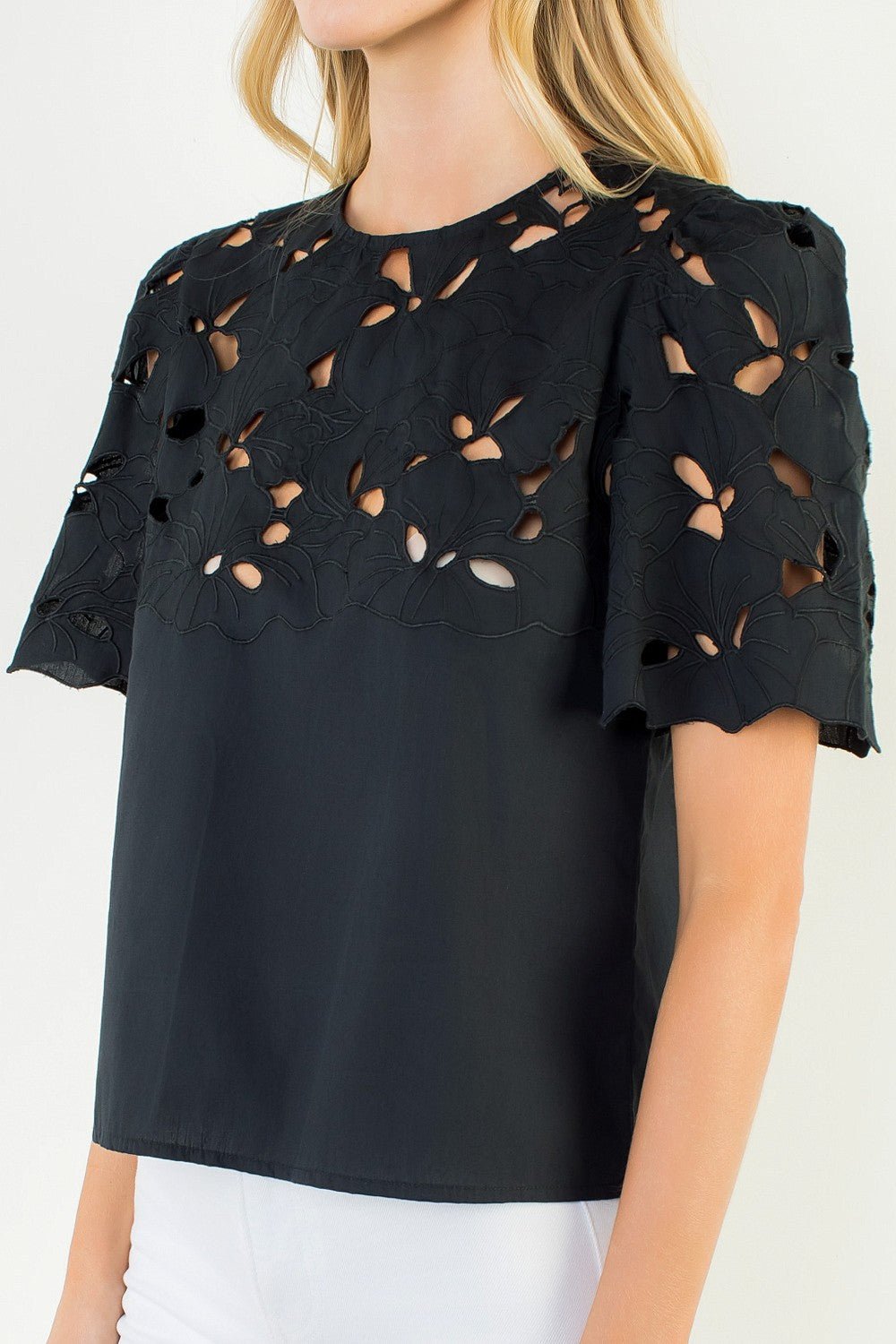 Eyelet Charm Top - Elk + Elm