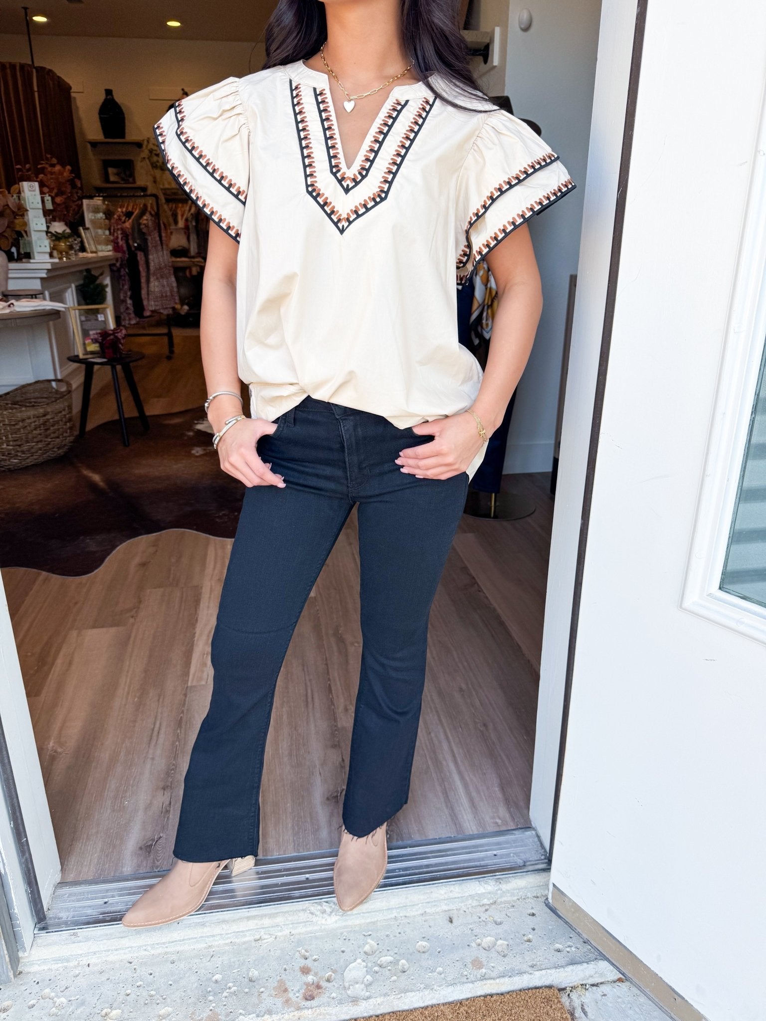 JBD Crop Tonal Flare - Black - Elk + Elm