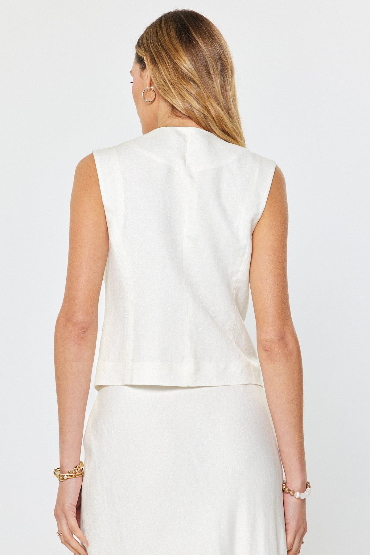 La Isla Embroidered Vest - Elk + Elm