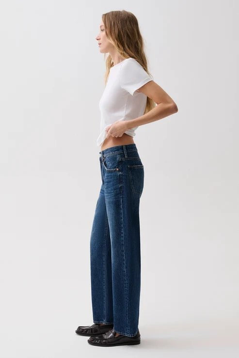 Lexi Mid Rise Bowed Straight - Elk + Elm