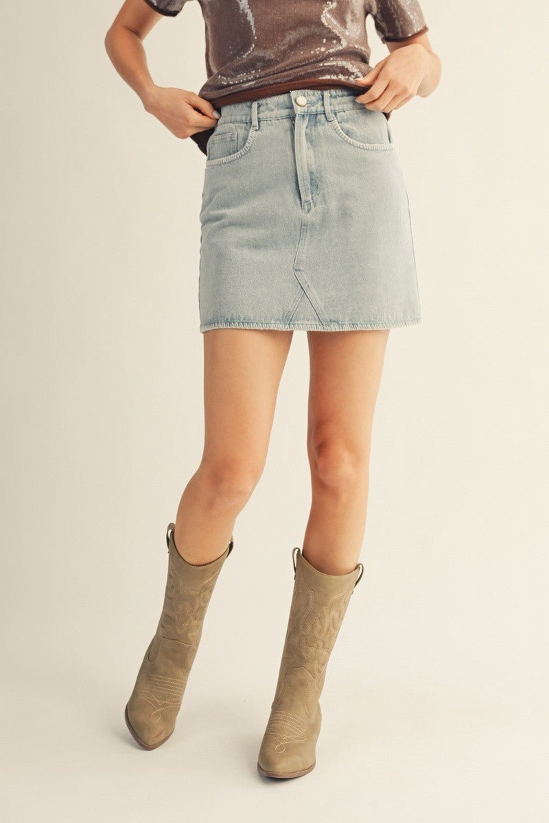 Light - wash Denim Mini Skirt - Elk + Elm