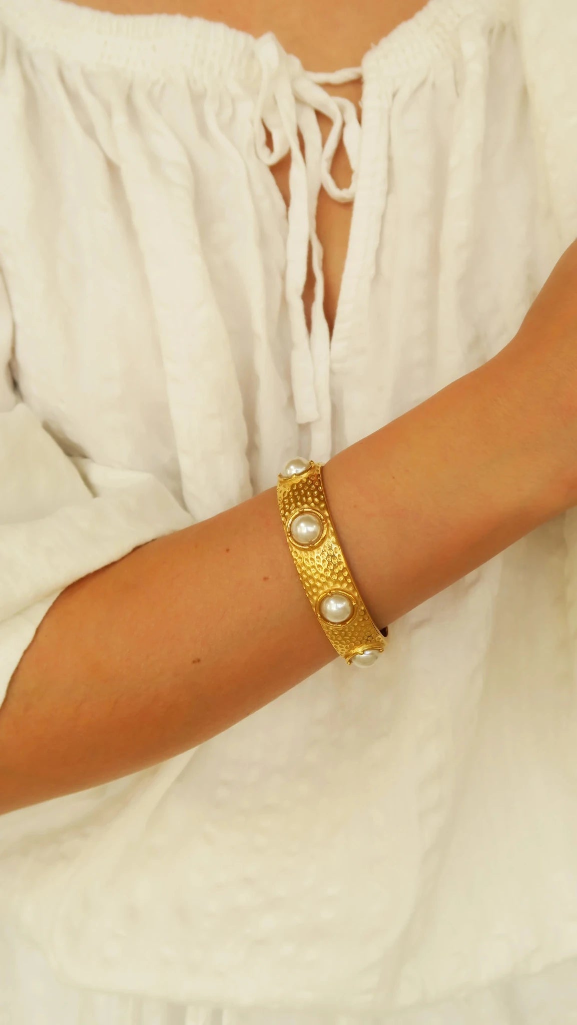 Maverick Cuff - Pearl - Elk + Elm