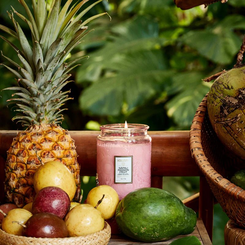 Nāpali Passion Fruit Candle - Large 18 oz Jar - Elk + Elm