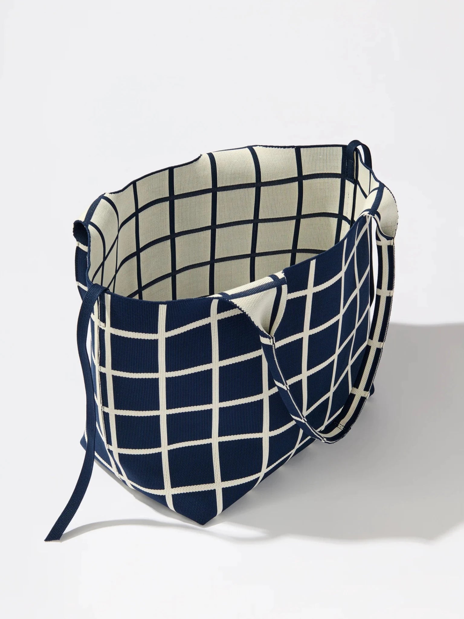 Robbie Tote - Midnight - Elk + Elm