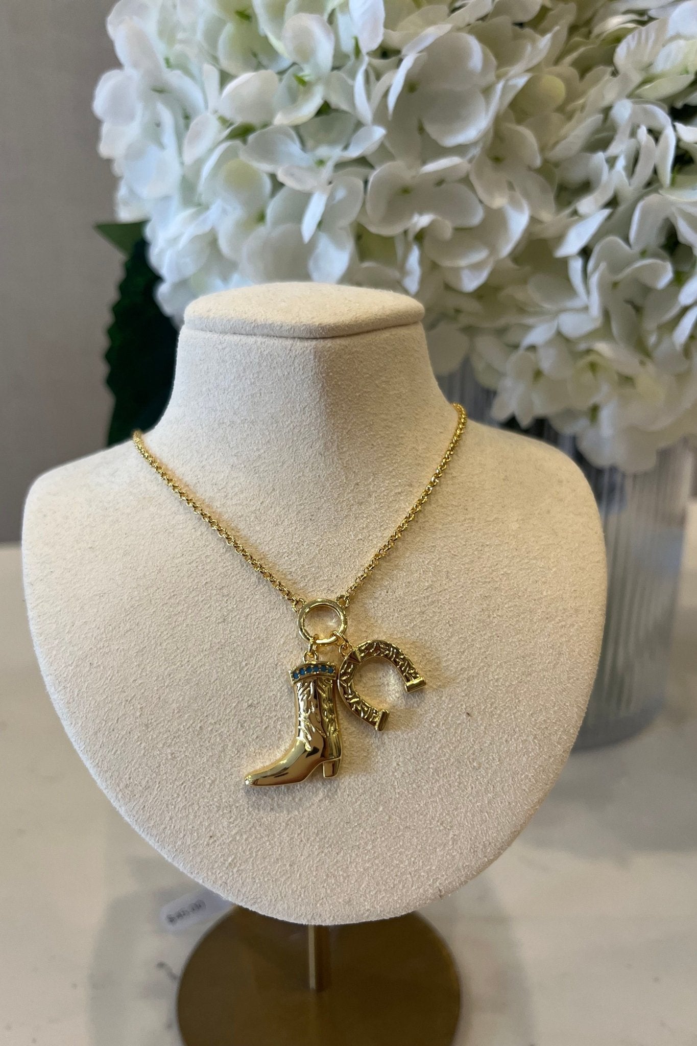 Savanna Boot 'N Horseshoe Necklace - Elk + Elm