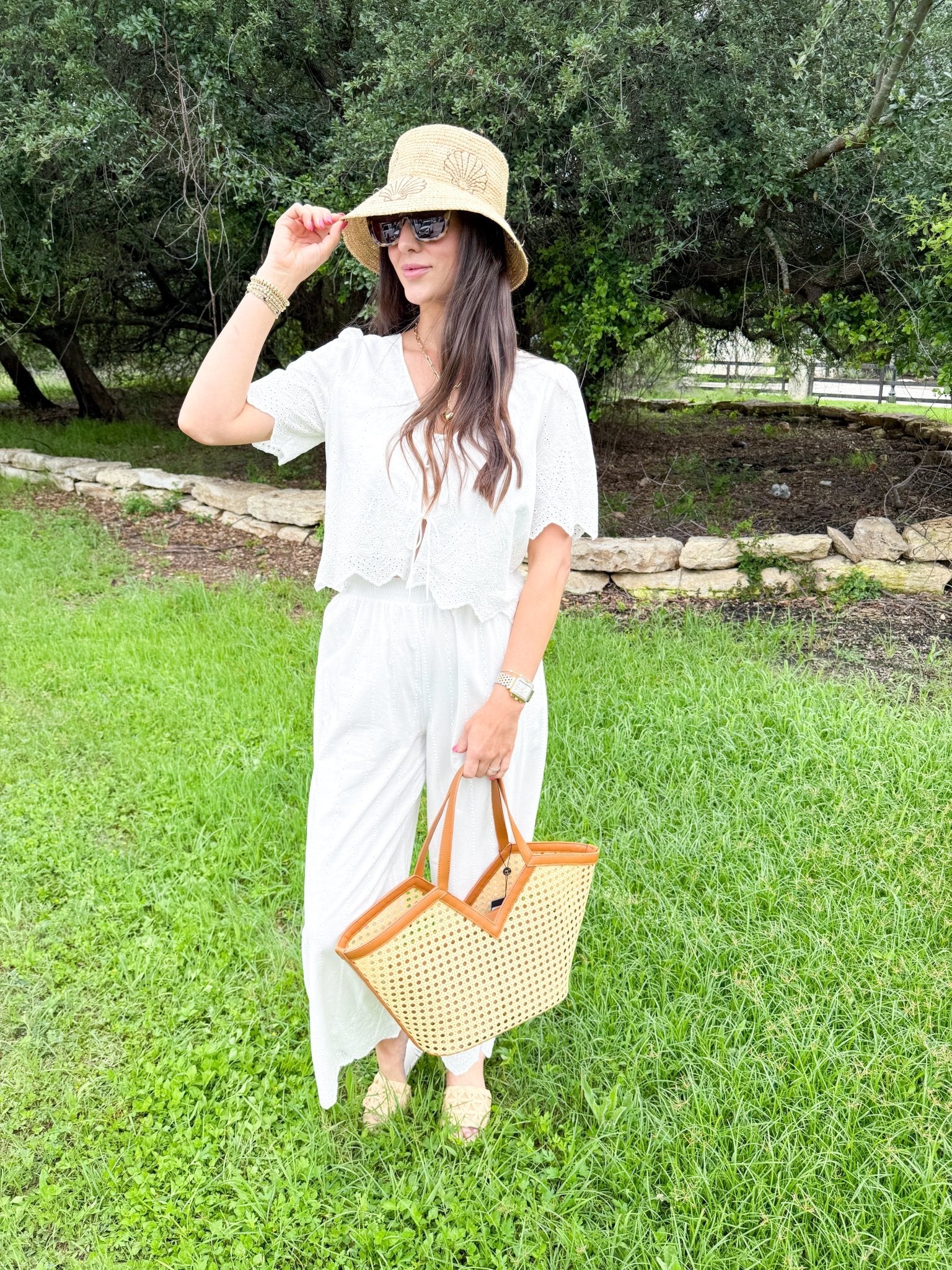 Sea Esta Embroidered Pant - Elk + Elm