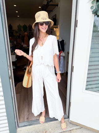 Sea Esta Embroidered Pant - Elk + Elm