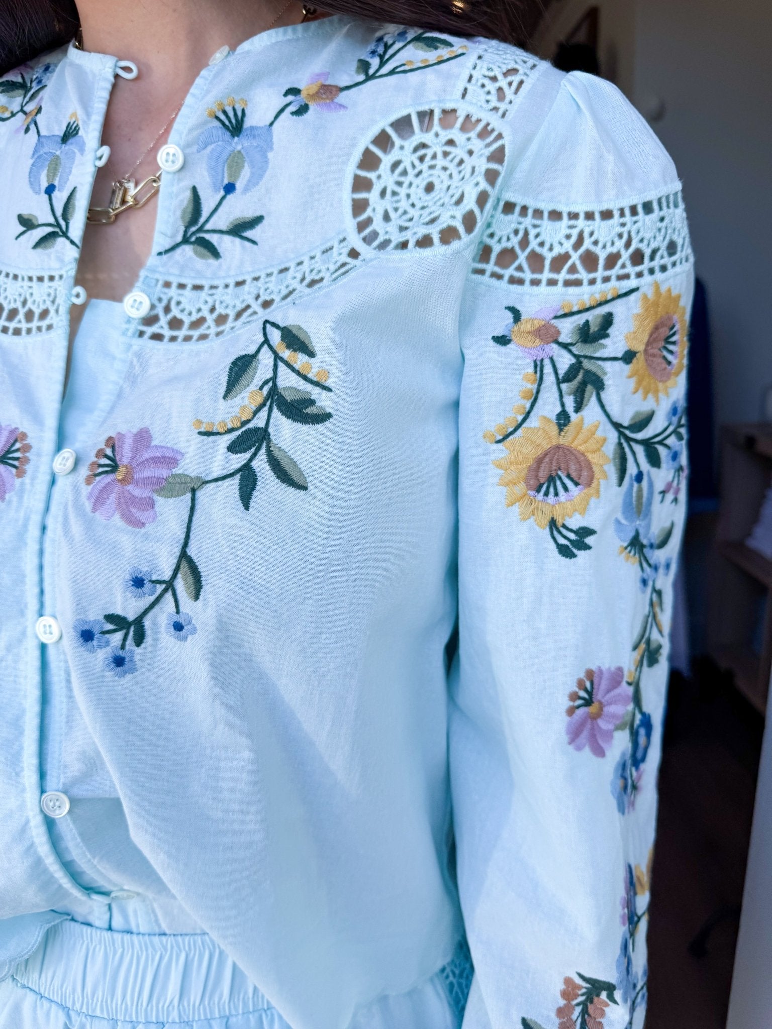 Sky Bloom Embroidered Top - Elk + Elm