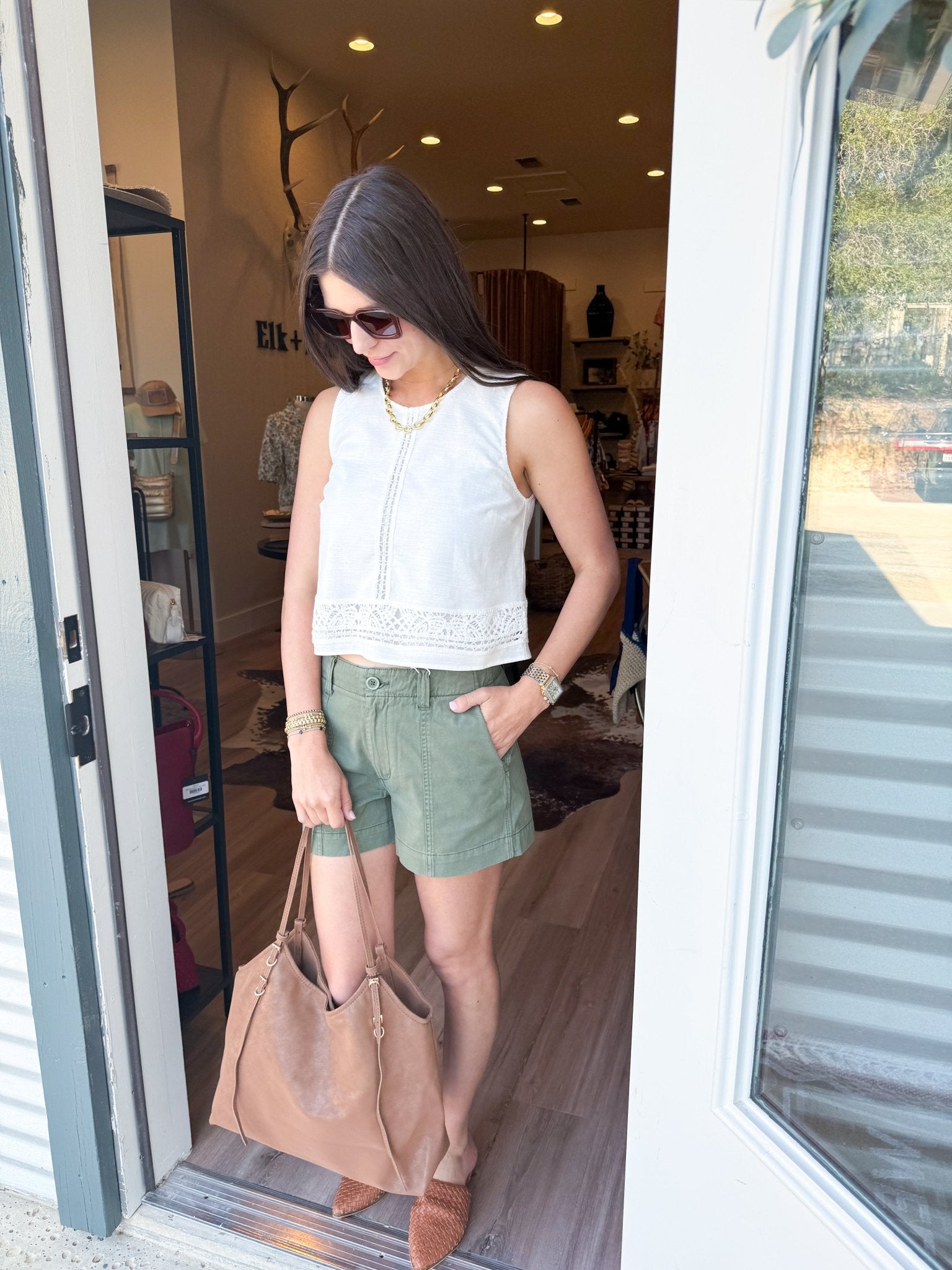 Sloane Embroidered Top - Elk + Elm