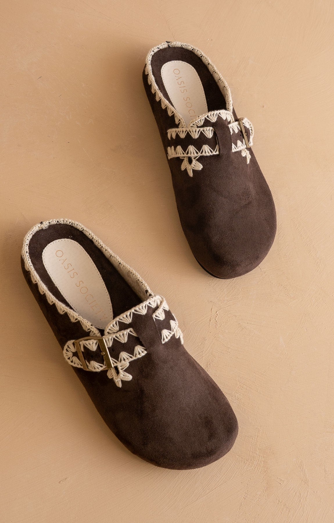 Teri Buckle Mule - Elk + Elm