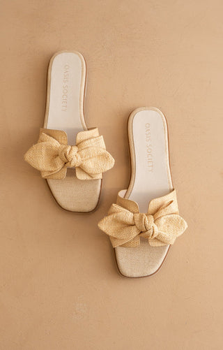 The Ginny Textured Bow Sandal - Natural - Elk + Elm