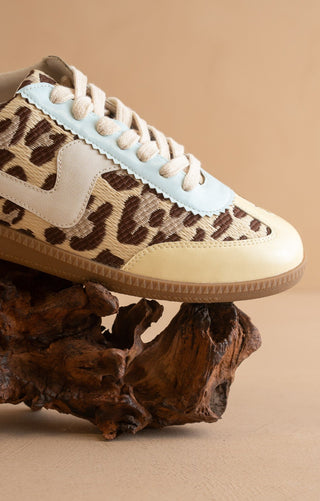 The Kyla - Classic Low Top Sneakers Baby Leopard - Elk + Elm
