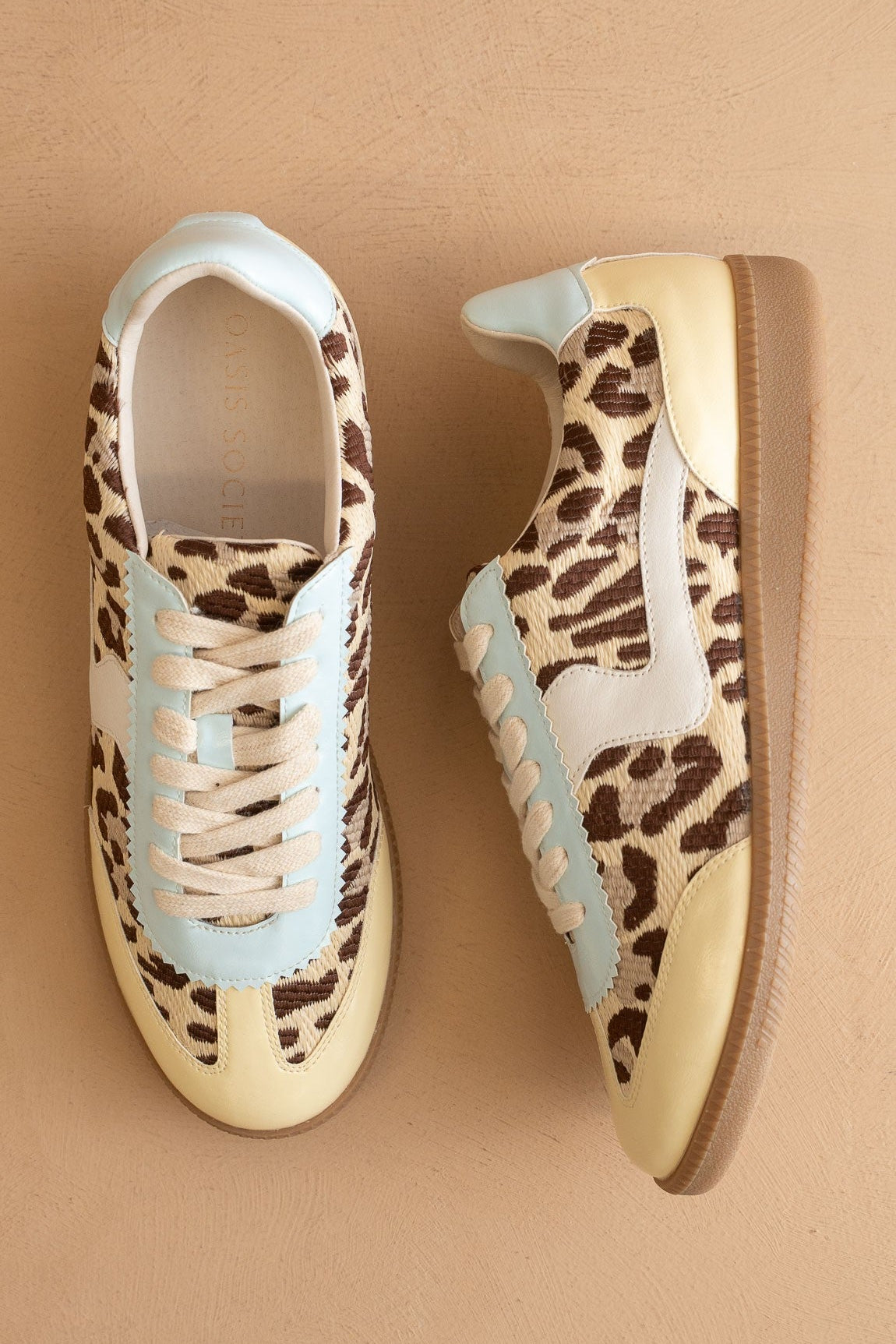 The Kyla - Classic Low Top Sneakers Baby Leopard - Elk + Elm