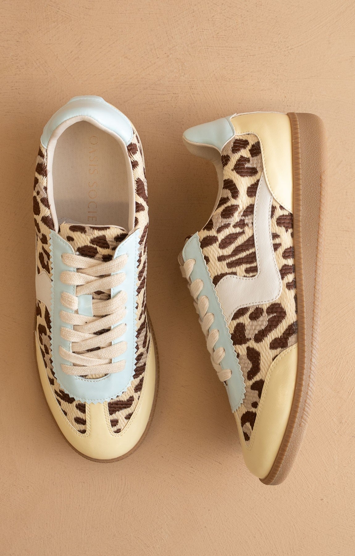 The Kyla - Classic Low Top Sneakers Baby Leopard - Elk + Elm