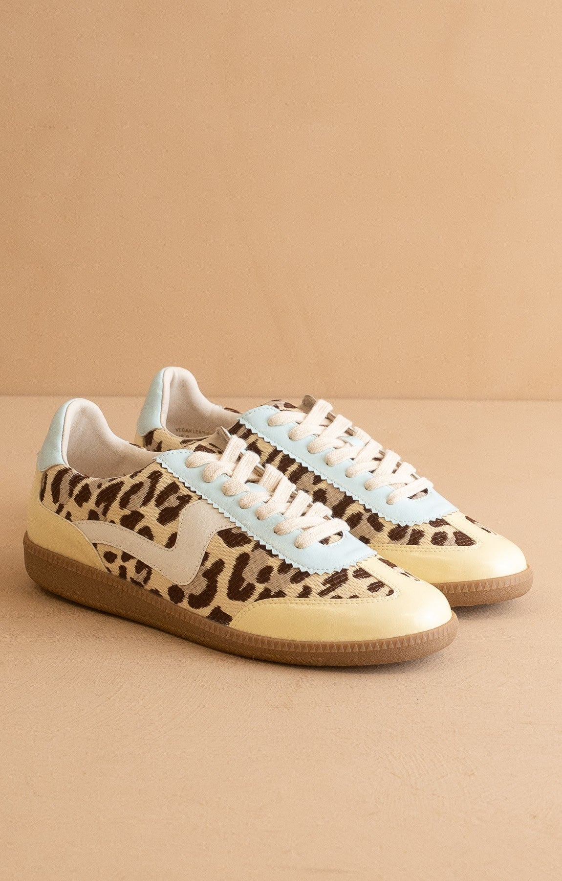 The Kyla - Classic Low Top Sneakers Baby Leopard - Elk + Elm
