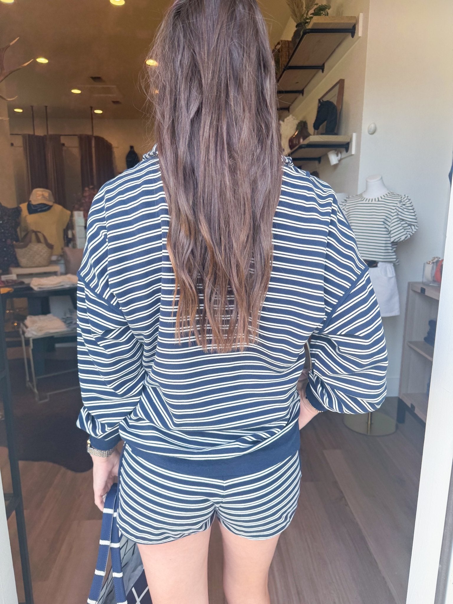 Weekend Plans Shorts - Elk + Elm